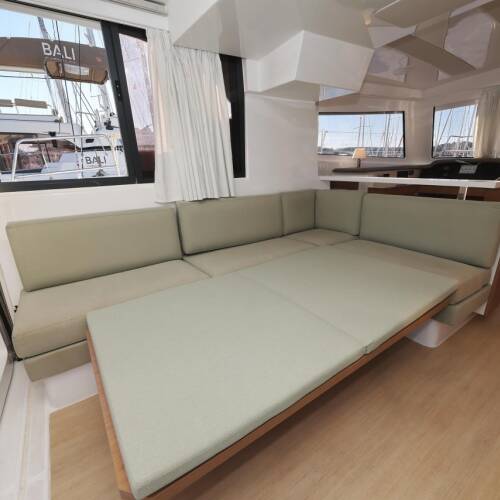 Bali Catspace Rolling Stone