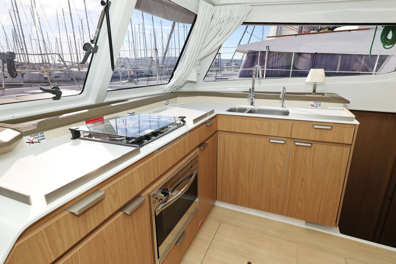 Catspace Happy Sailor