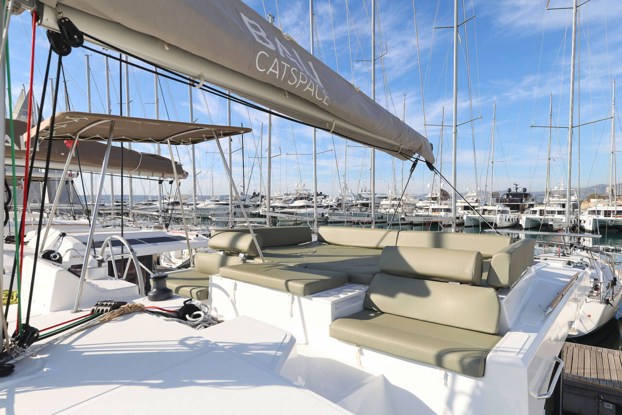 Catspace Happy Sailor