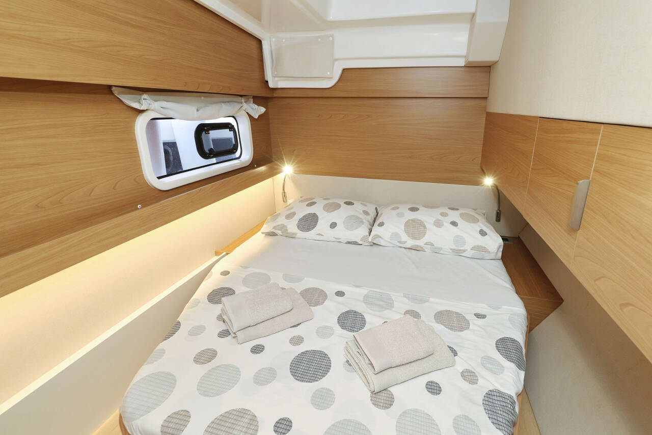 Catspace Happy Sailor