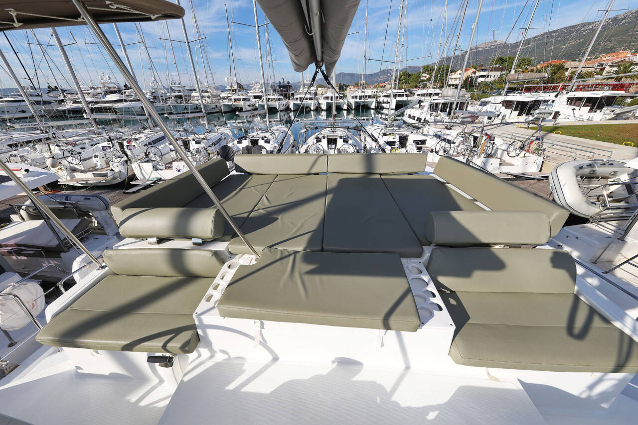 Catspace Happy Sailor