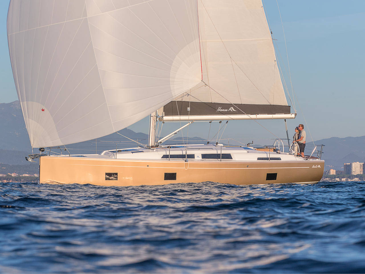 Hanse 418 