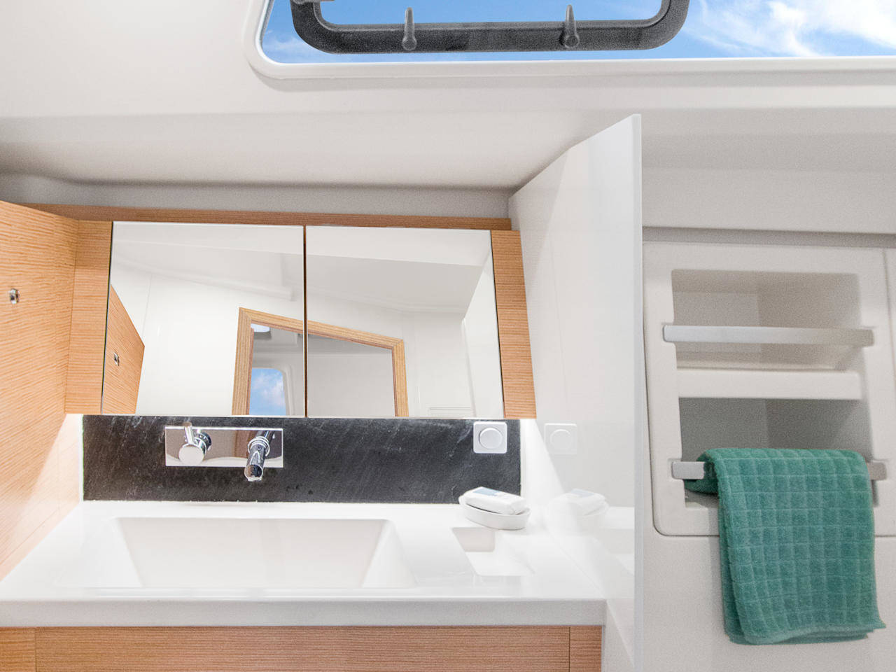 Hanse 418 
