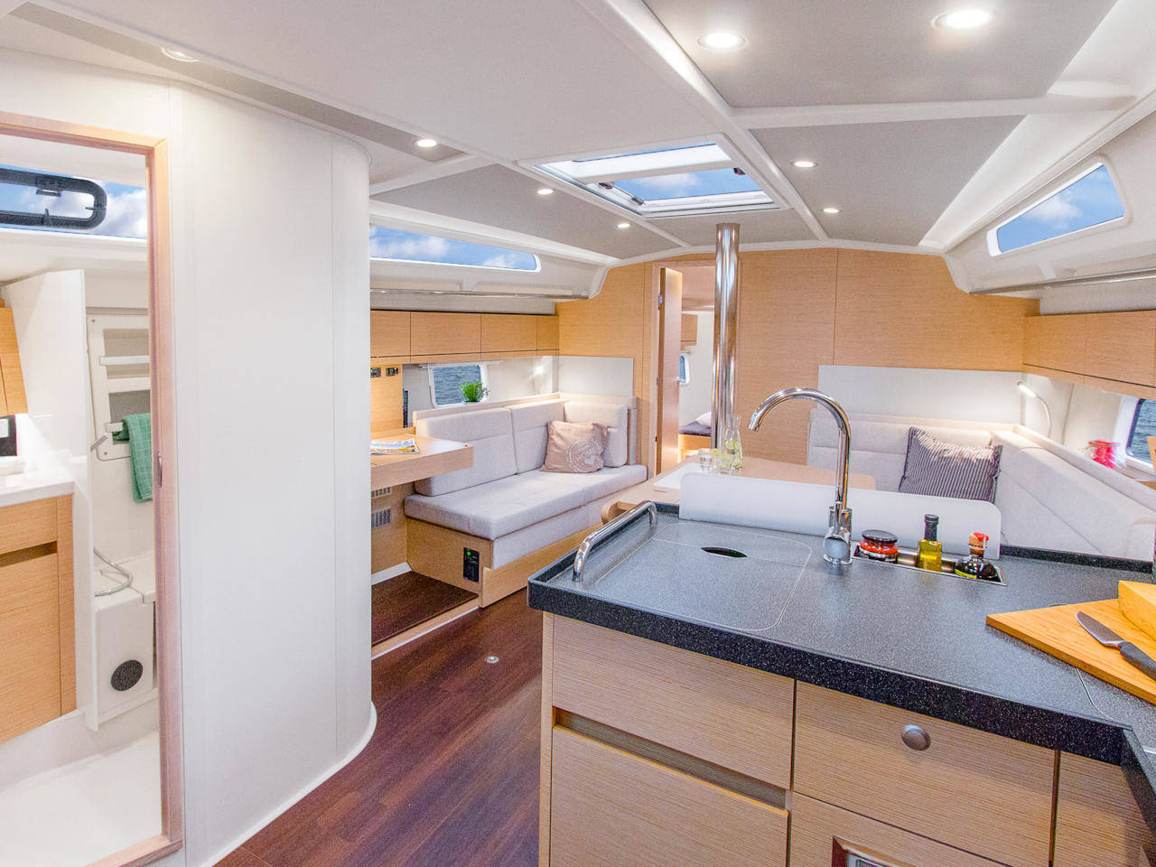 Hanse 418 