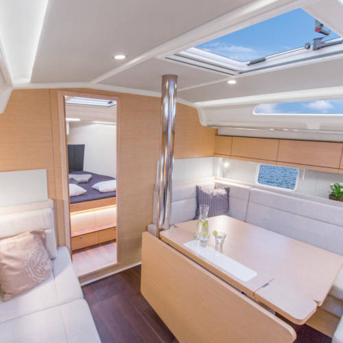 Hanse 418 
