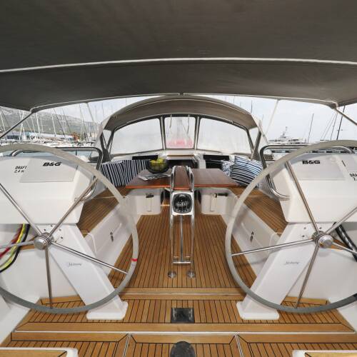 Hanse 455 Purple Rain