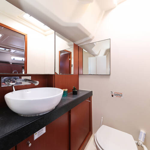 Hanse 455 Purple Rain