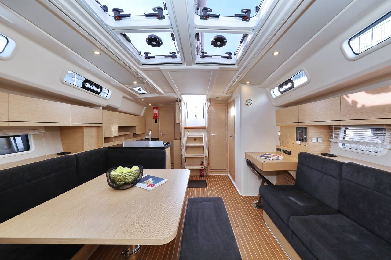 Hanse 458 Kind of Magic