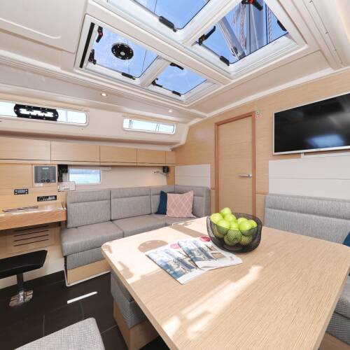 Hanse 458 One Life