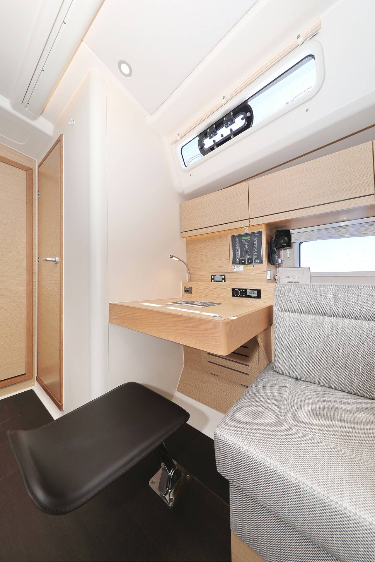 Hanse 458 One Life