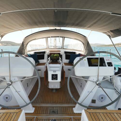 Hanse 458 One Life