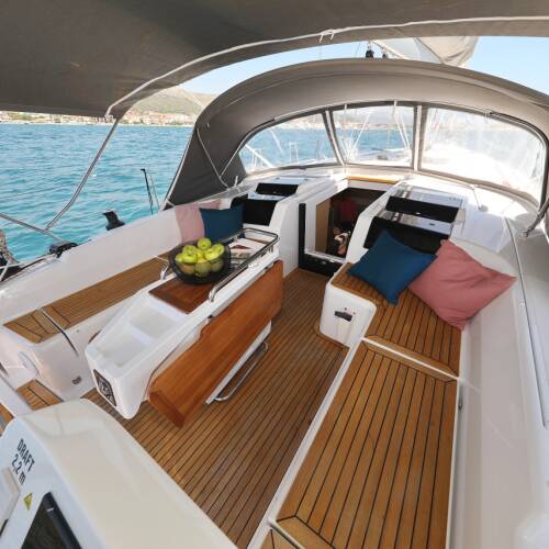 Hanse 458 One Life