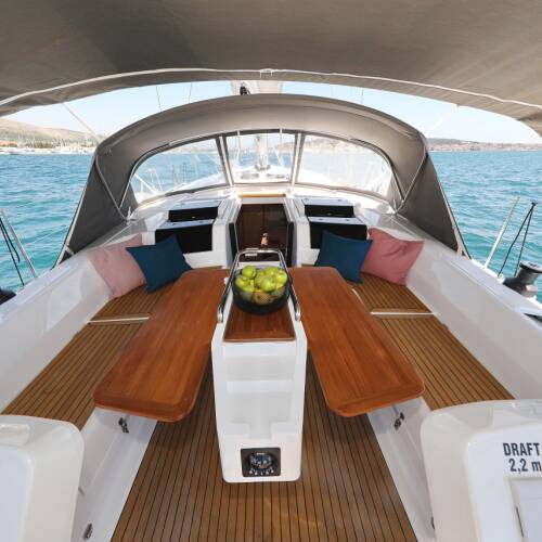 Hanse 458 One Life