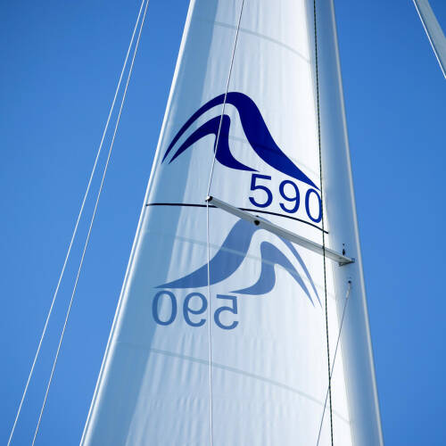 Hanse 590 