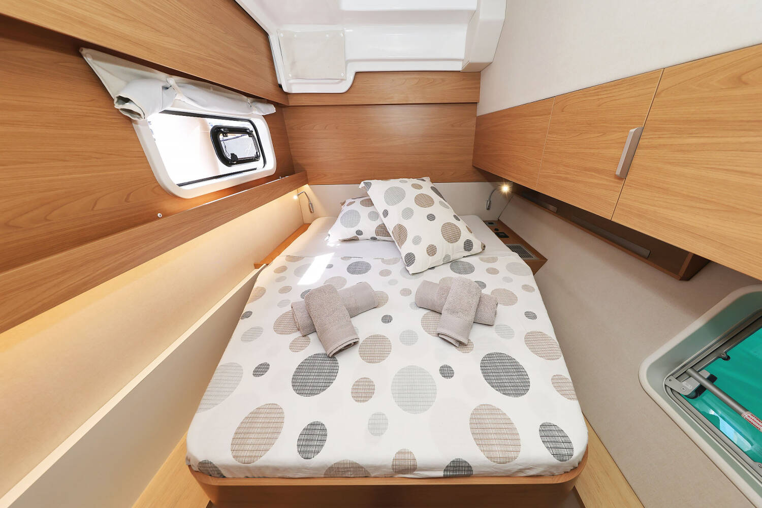 Bali Catspace OW  | Playtime - OW