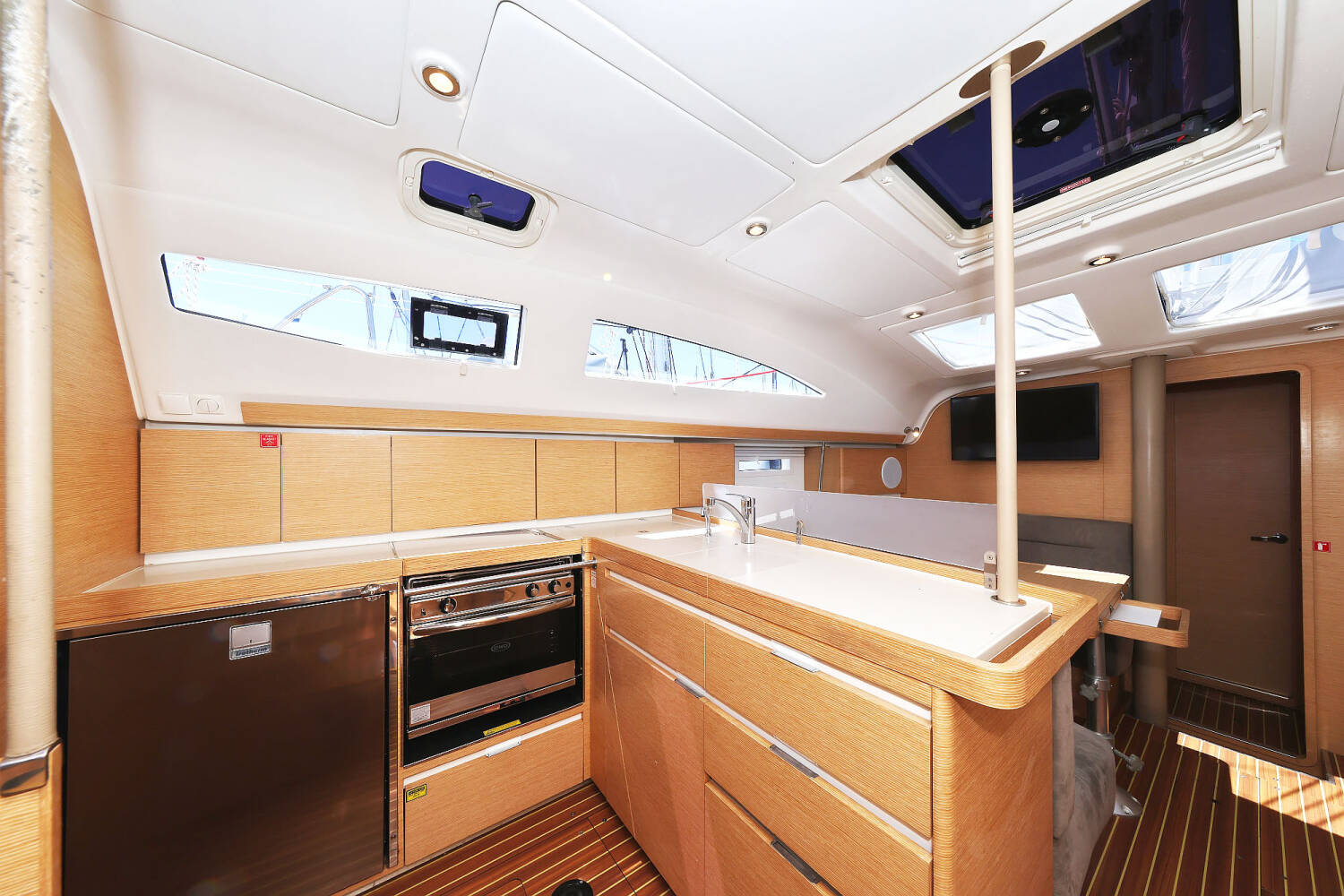 Elan Impression 45  | Ibiss