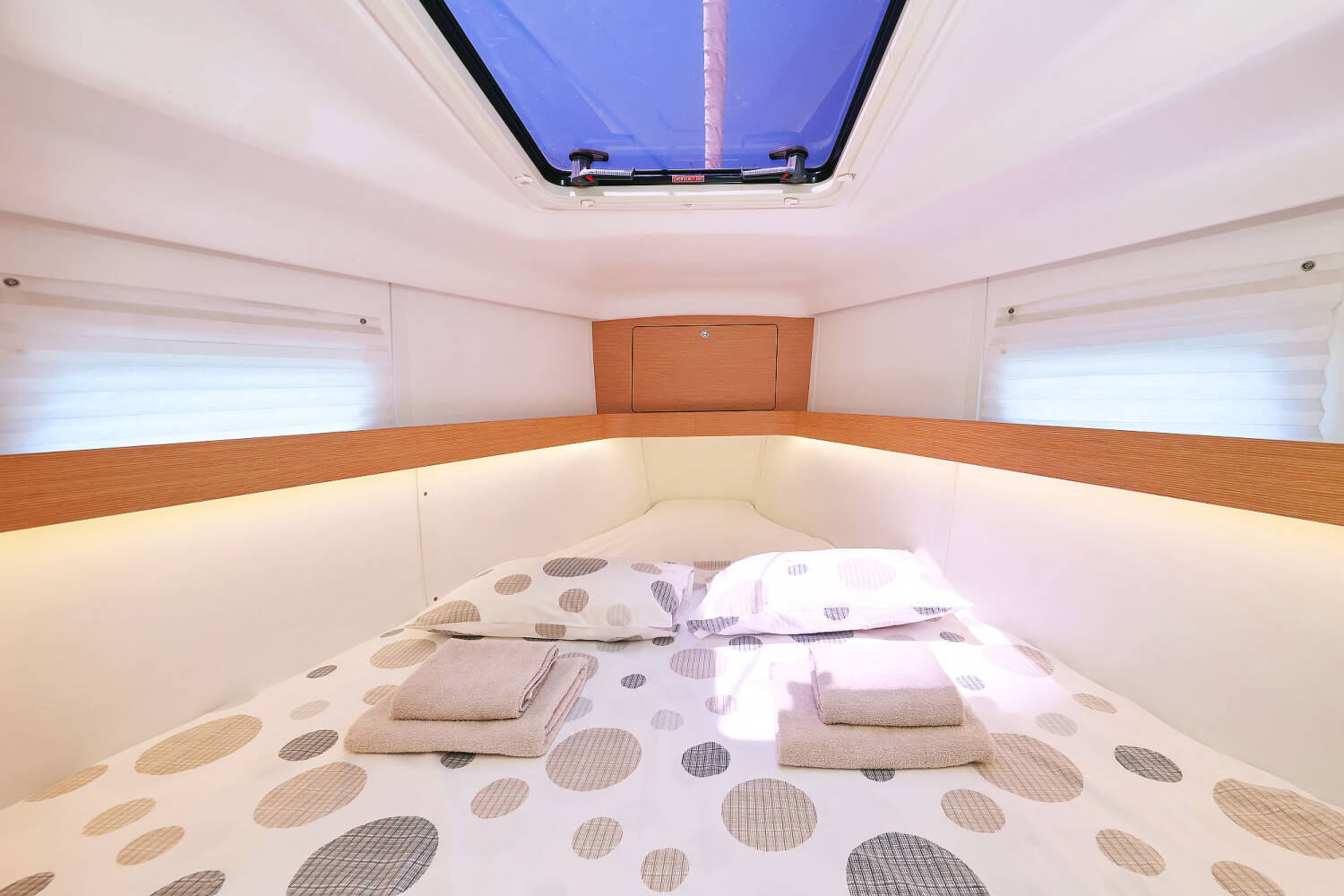 Elan Impression 45  | Ibiss