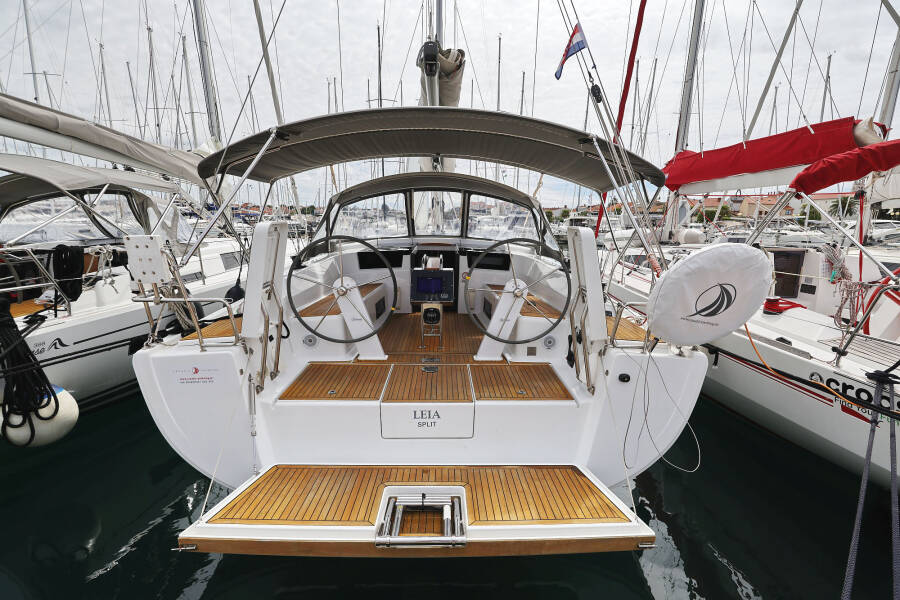 Hanse 418  | Leia