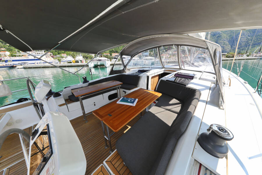 Hanse 508  | Uptown Girl