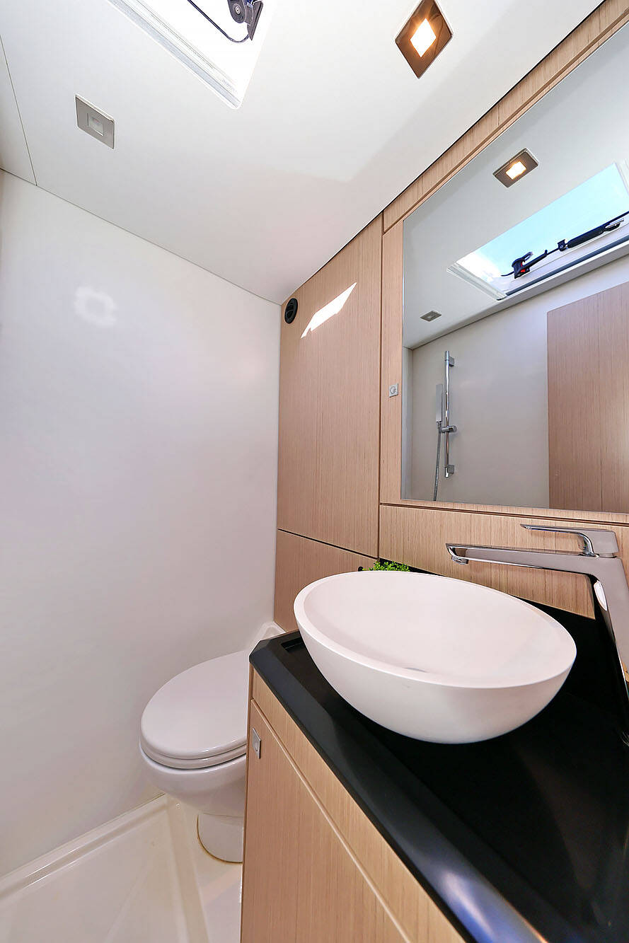 Jeanneau 60  | Friends