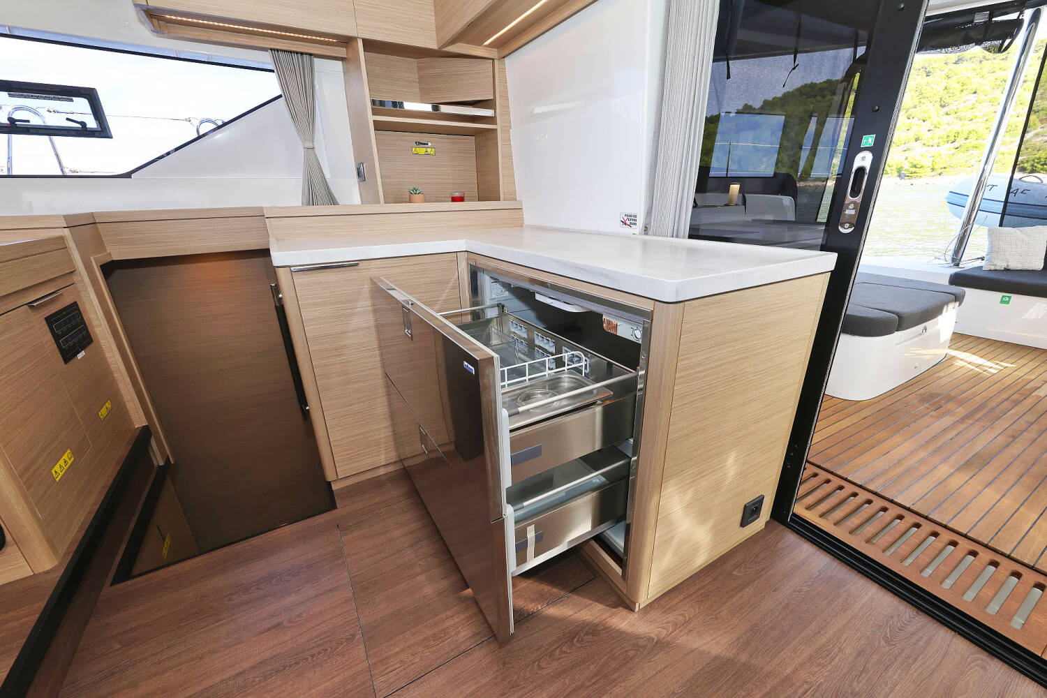 Lagoon 51  | Maestro