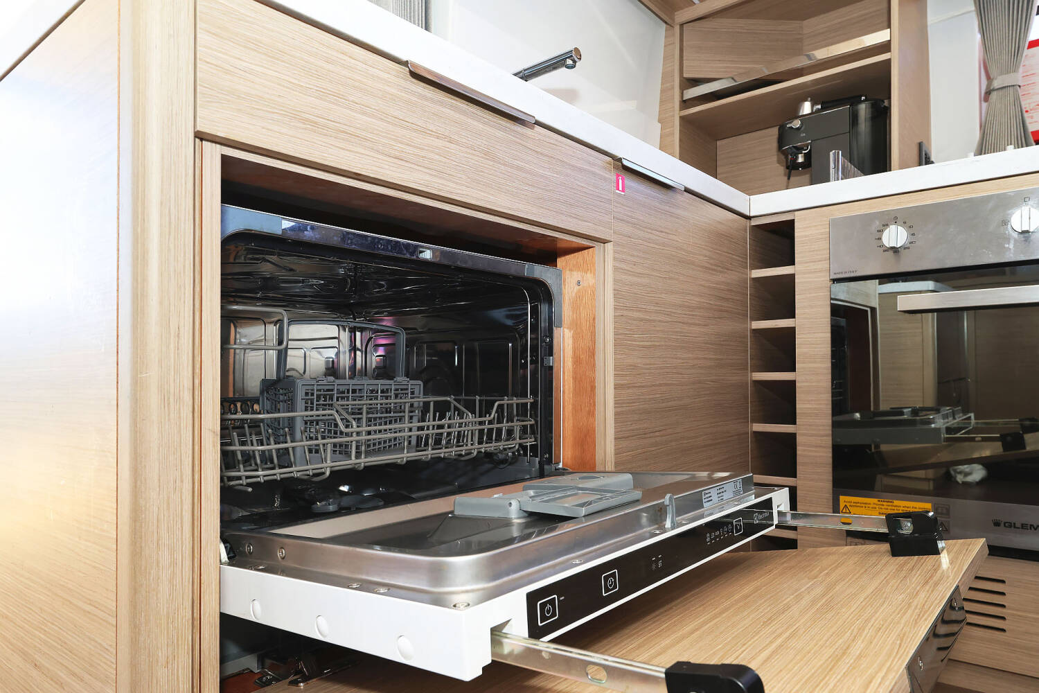 Lagoon 51  | Maestro